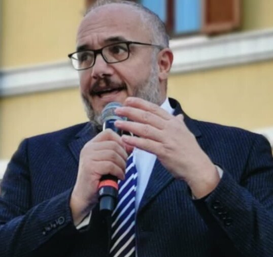 Terziario e Pmi, stop al blocco dei licenziamenti
